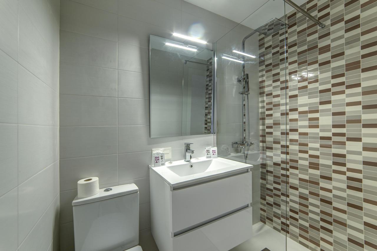 Burgo Hostal Lar מראה חיצוני תמונה